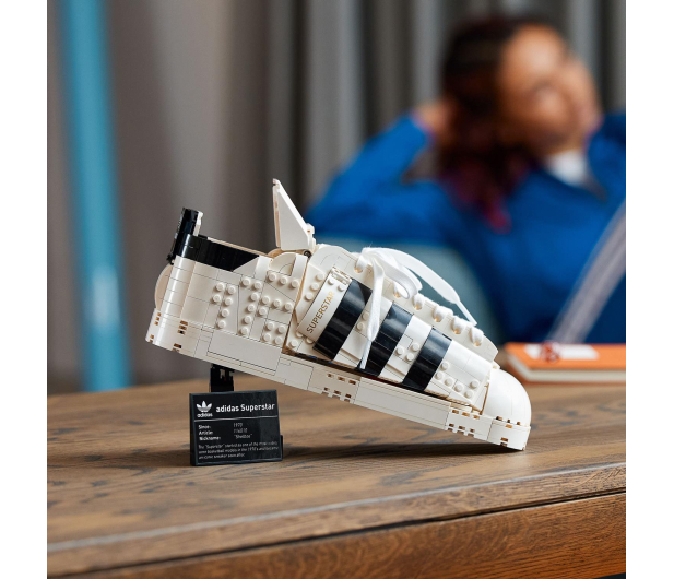 LEGO IDEAS 10282 But Adidas Originals Superstar - 1024890 - zdjęcie 7